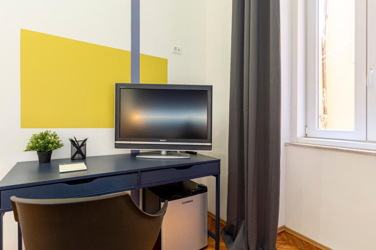 Lovely Guest-Room With Private Bathroom Трієст Екстер'єр фото